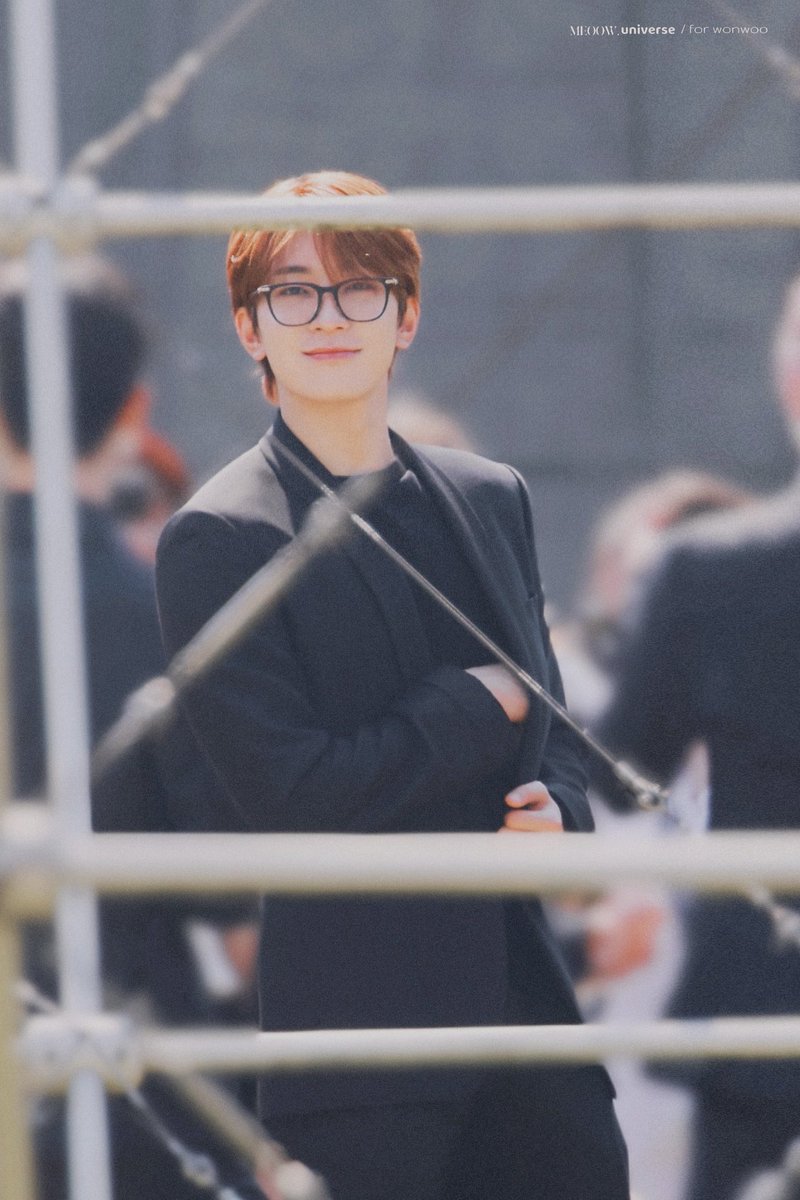 oreo with wonwoo (@heybabydeul) on Twitter photo 