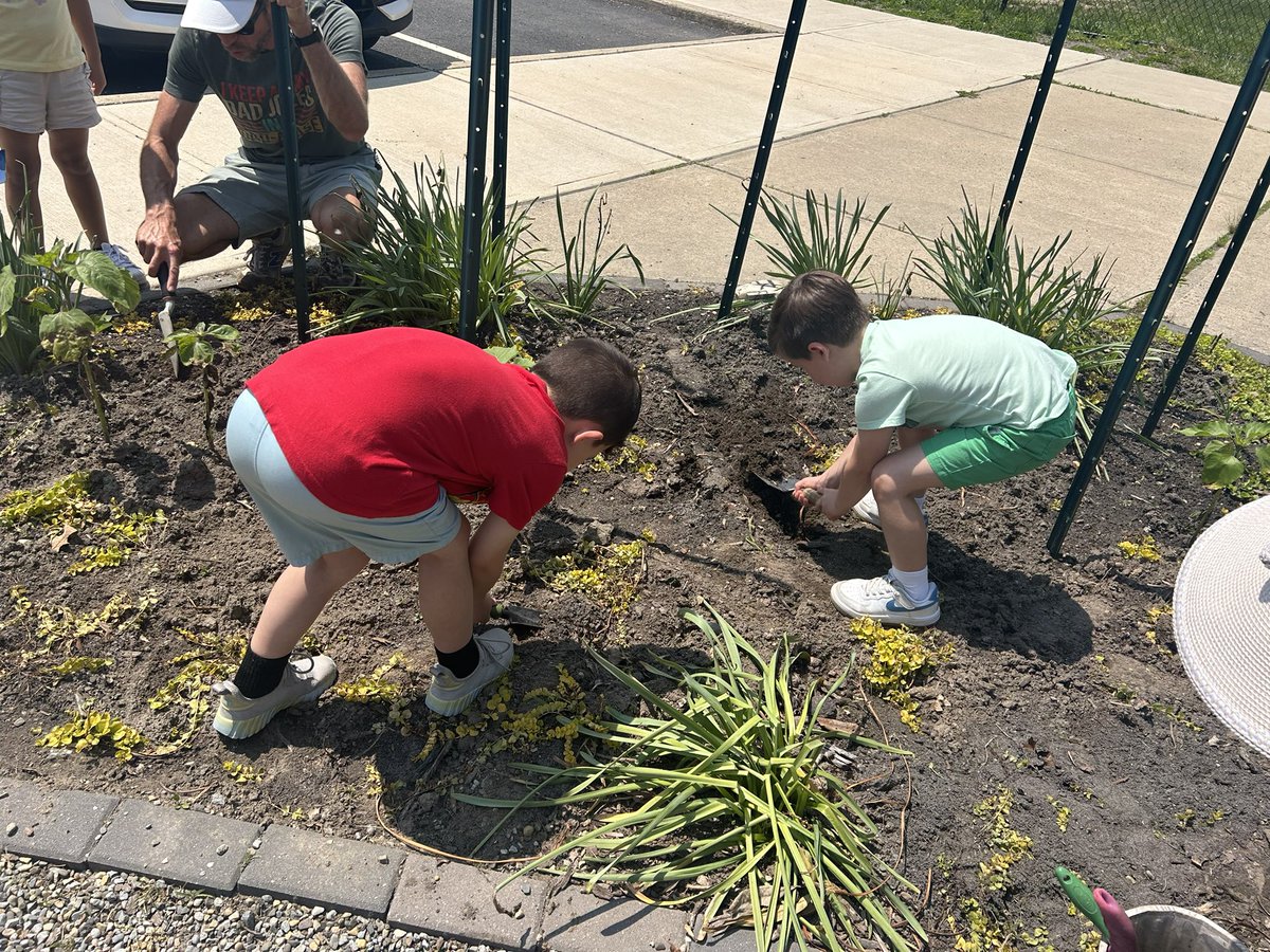 Jaclyn Gass tweet media