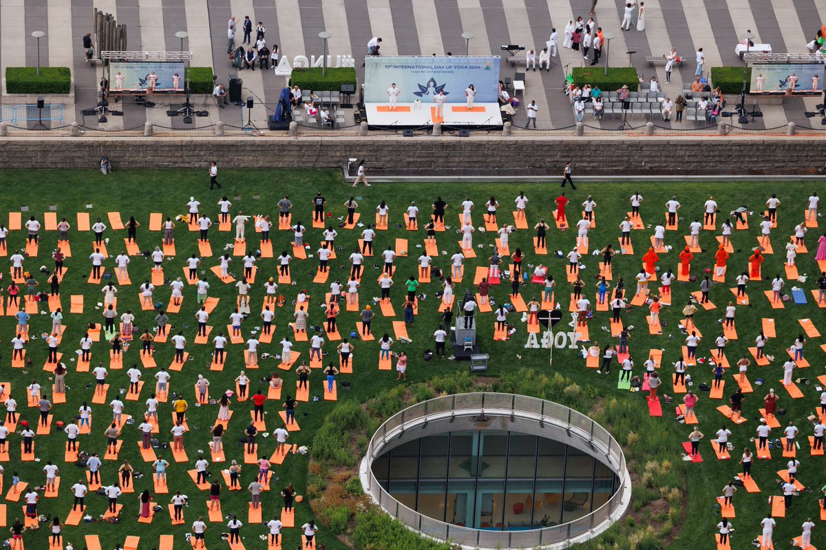 #IndiaAtUN

The theme for this year’s #InternationalDayofYoga, "Yoga for One Earth, One Health," underscores  that personal wellness and planetary health are inseparably linked. 

Yoga strengthens the body, calms the mind and fosters a heightened sense of awareness in daily life.