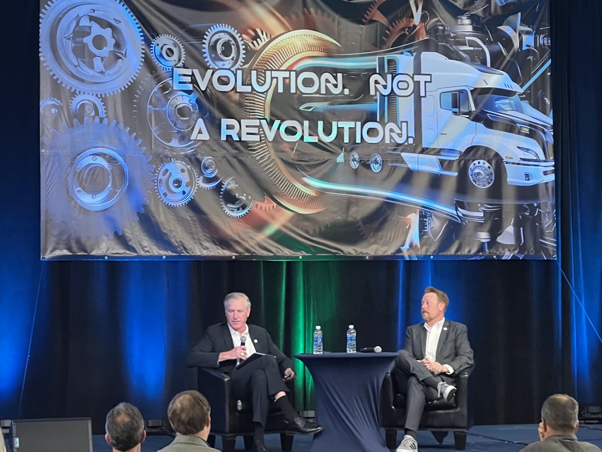 It was great to be at the 2025 <a href="/WATruckingAssn/">WA Trucking Assn</a> Annual Leadership Conference this week in Idaho. Pres. Chris Green and Dpty. Dir. Brian Young led a discussion on the work of the H2Hubs and updates on the PNWH2 Hub. Thanks to WTA - we look forward to next year! #H2Fuel #WATrucking