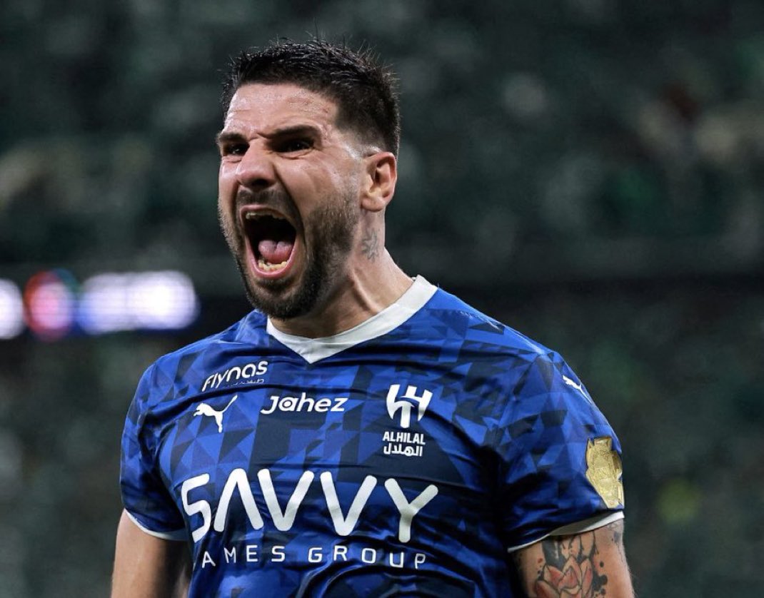 🚨🚨🚨🚨🚨🚨🚨 عاجل -- بن جاكوبس :

عُقد اليوم اجتماع بين إدارة الهلال و ممثلي 'ميتروفيتش'، حيث أبدى النادي رغبته في بيع المهاجم 🔵😢