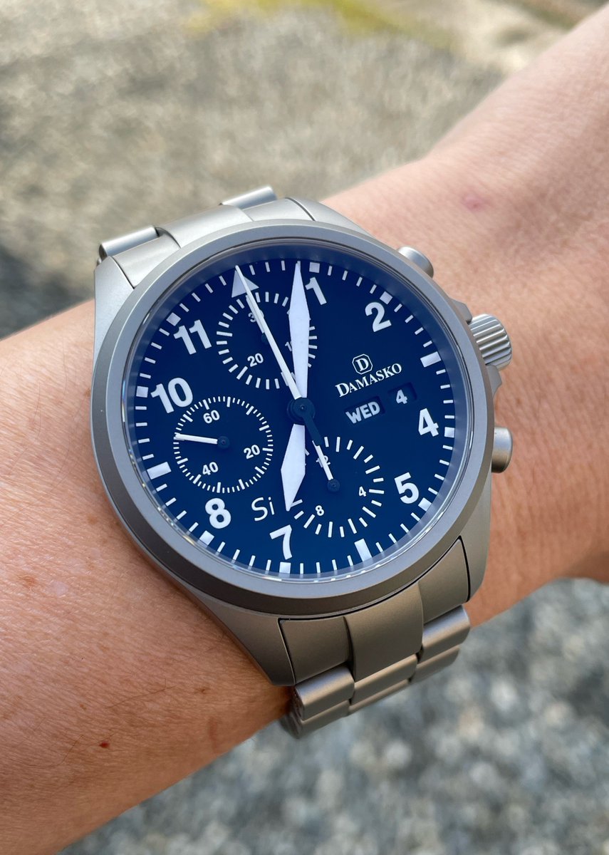 smsm13535's tweet photo. 天気回復の水曜日🙄
ダマスコ🇩🇪クロノグラフ⌚️
#DAMASKO #DC56 https://t.co/Y8ZSUUDRSC