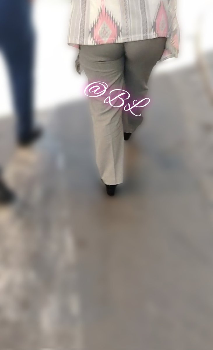 A pedido d un seguidor las tomas  d un buen 🍑 maduro 🤭

Como les gustaría el siguiente 🍑 pidan en los comentarios q se los cumplo😏

M encanta este tipo de dinamicas
🥵🔥