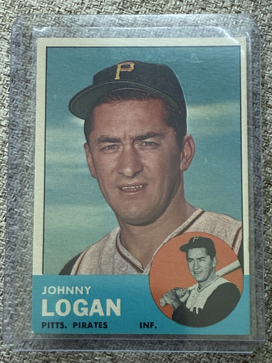 PiratesFandom's tweet image. Big thank you to @Seventen412 and @iowaneck for the mail today. Both awesome to work with!!