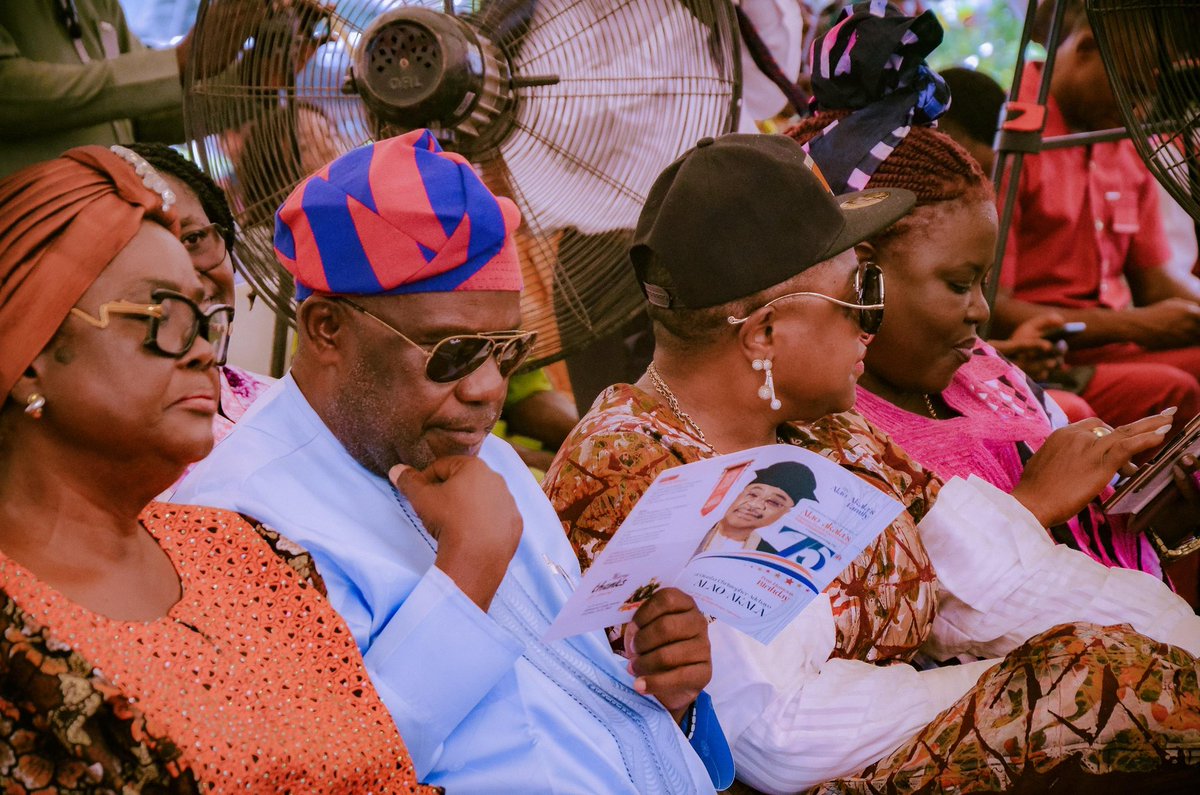 Today, the Alao-Akala’s family held a foundation laying ceremony for the Alao-Akala Primary Health Care Center in Yaku, Ogbomoso to commemorate the 75th birthday of our quintessential patriarch and leader, Otunba Dr. Christopher Adebayo Alao-Akala.

This landmark project, a