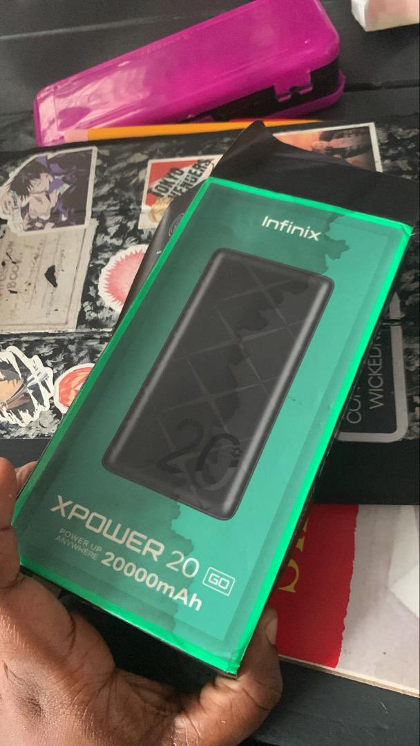 _chinnyi's tweet image. Although today ended with stress, I have to say, coming 2nd place winning a power bank from a fast fingers game was not on my bingo card this year 😂☺️❤️✨#YAPPI