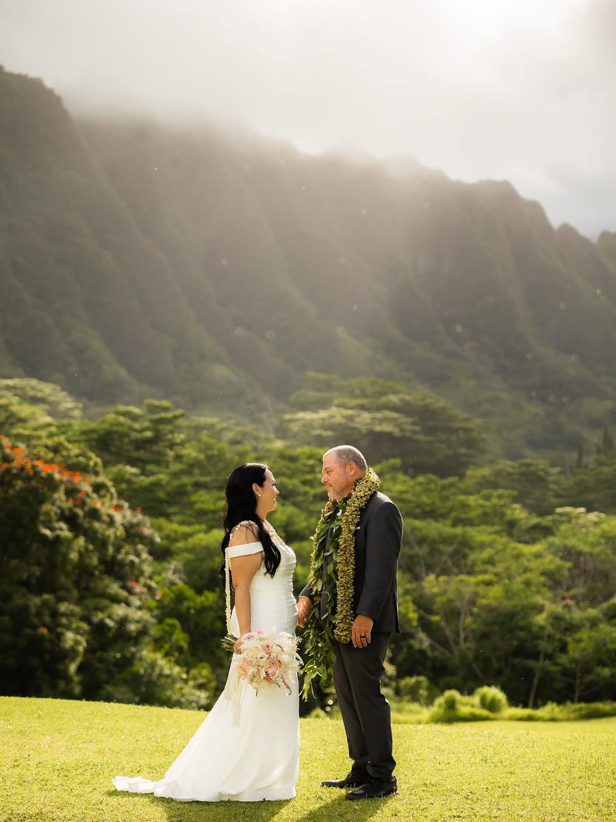 CoachCherokee's tweet photo. Congratulations to Mr. &amp; Mrs. Reed! Truly honored to have been a part of this wonderful memory. #TeamReed https://t.co/byK5WmewkG