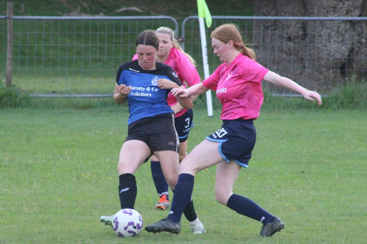 Barcud-Coch Photography (@barcudcochphoto) on Twitter photo Thursday 29th May 2025
<a href="/penybontutd/">Penybont United FC</a> 2 <a href="/FCBerriew/">Berriew FC</a> 6
The Racecourse: Women's Penybont Cup Final
🔗 facebook.com/share/p/1AMhGT…
<a href="/BnRExpress/">Brecon & Radnor Express</a> <a href="/CTSport/">County Times Sport</a> <a href="/mywelshpool/">MyWelshpool</a> <a href="/CentralWalesFA/">Central Wales FA</a> <a href="/HerefordshireFA/">Herefordshire FA</a> <a href="/AllWalesSport/">All Wales Sport</a> <a href="/CollinsWFM/">David Collins</a> <a href="/cymru_sport/">Cymru Sport</a> <a href="/sgorio/">Sgorio</a> <a href="/SheKicksMag/">She Kicks - women's football magazine</a> <a href="/wssmagnews/">Women's Soccer Scene</a> <a href="/swsportsnews/">South West Sports News</a> Thursday 29th May 2025
<a href="/penybontutd/">Penybont United FC</a> 2 <a href="/FCBerriew/">Berriew FC</a> 6
The Racecourse: Women's Penybont Cup Final
🔗 facebook.com/share/p/1AMhGT…
<a href="/BnRExpress/">Brecon & Radnor Express</a> <a href="/CTSport/">County Times Sport</a> <a href="/mywelshpool/">MyWelshpool</a> <a href="/CentralWalesFA/">Central Wales FA</a> <a href="/HerefordshireFA/">Herefordshire FA</a> <a href="/AllWalesSport/">All Wales Sport</a> <a href="/CollinsWFM/">David Collins</a> <a href="/cymru_sport/">Cymru Sport</a> <a href="/sgorio/">Sgorio</a> <a href="/SheKicksMag/">She Kicks - women's football magazine</a> <a href="/wssmagnews/">Women's Soccer Scene</a> <a href="/swsportsnews/">South West Sports News</a>