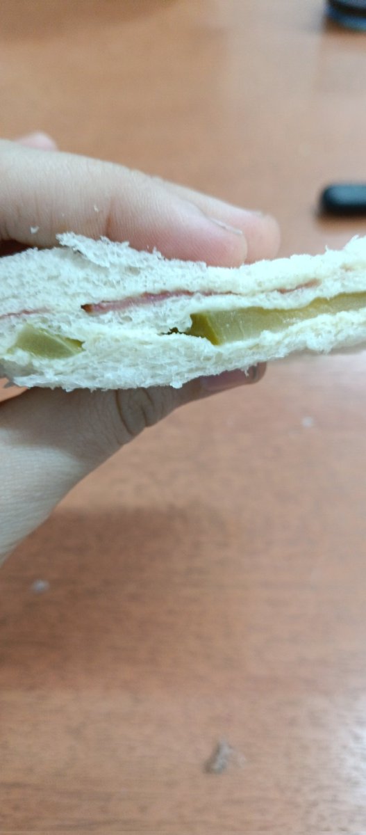 La mejor mezcla de lo judio y argentino sandwichitos de miga de pastron!