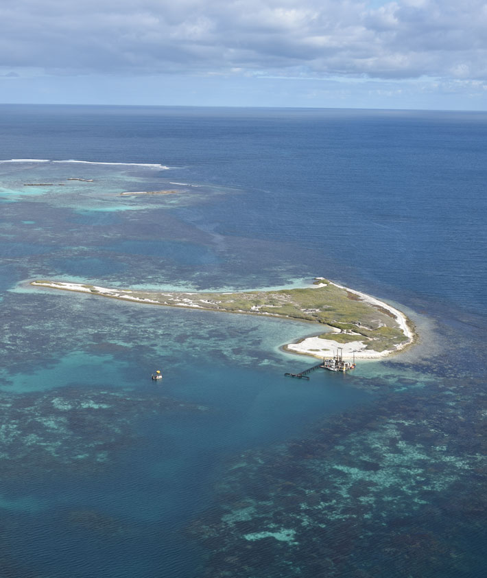 #OTD in 1629, the medieval Dutch merchant ship Batavia struck a reef near the northern end of Australian archipelago. Read about the mutiny and mayhem that commenced on the Houtman Abrolhos islands after it ran aground:

archaeology.org/issues/491-221…