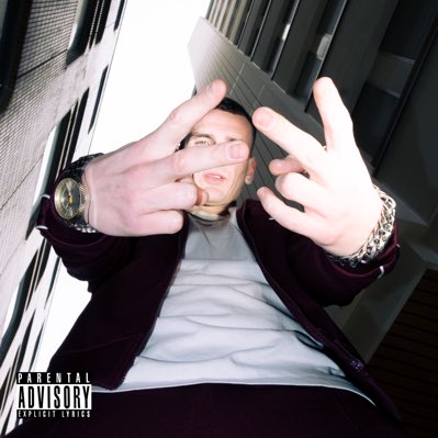 #NouvellePhotoDeProfil pcq c Out 

li.sten.to/penseequatre

PENSÉE 4