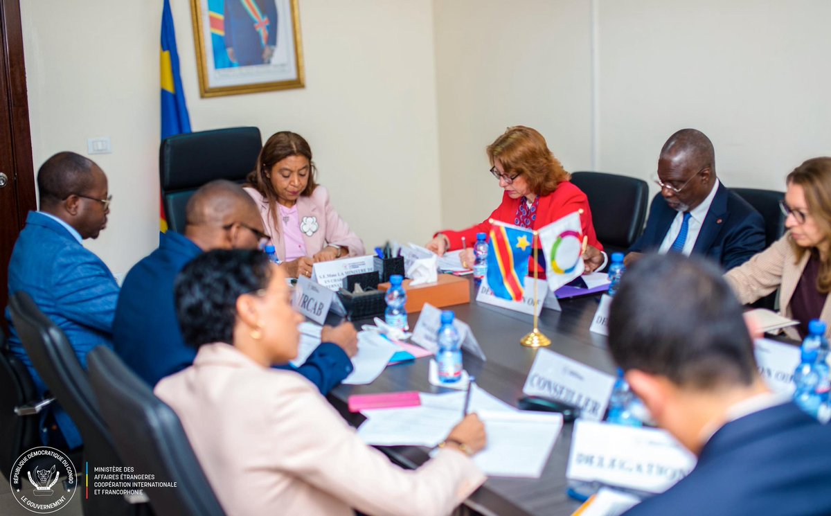 En ma qualité de Ministre déléguée à la Coopération internationale et Francophonie, j’ai accueilli à Kinshasa les membres de la mission d’information de l’OIF, <a href="/OIFrancophonie/">La Francophonie</a>, conduite par l’Ambassadrice Muriel Berset Kohen.

Les audiences ont débuté ce jour. Cette mission vise