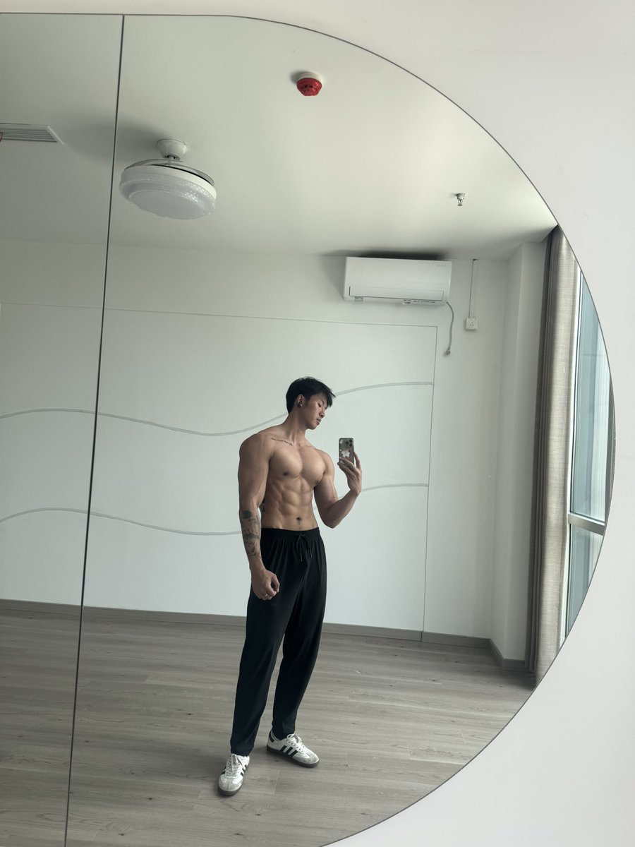 大黄金 tweet media