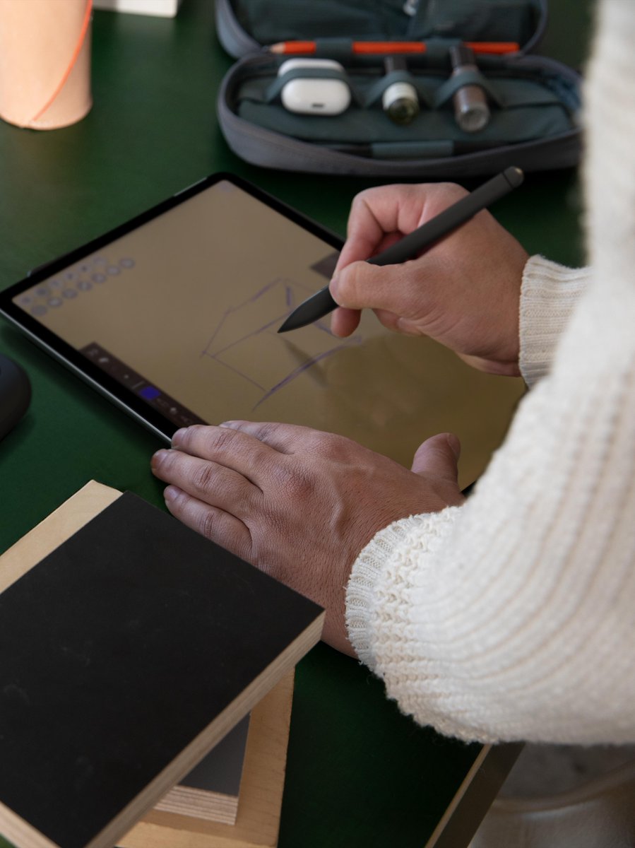 Seamless transitions between tools, screens, and ideas. This is the new workspace standard. loom.ly/QITkn-c