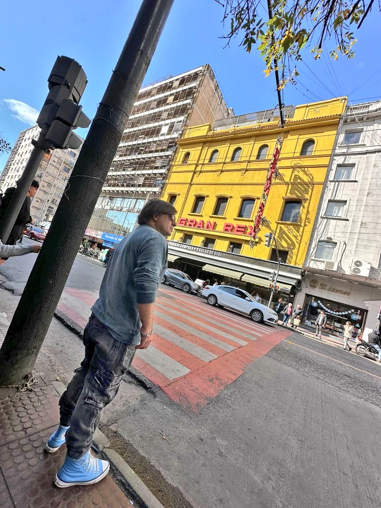 Walking the city🚶‍♂️