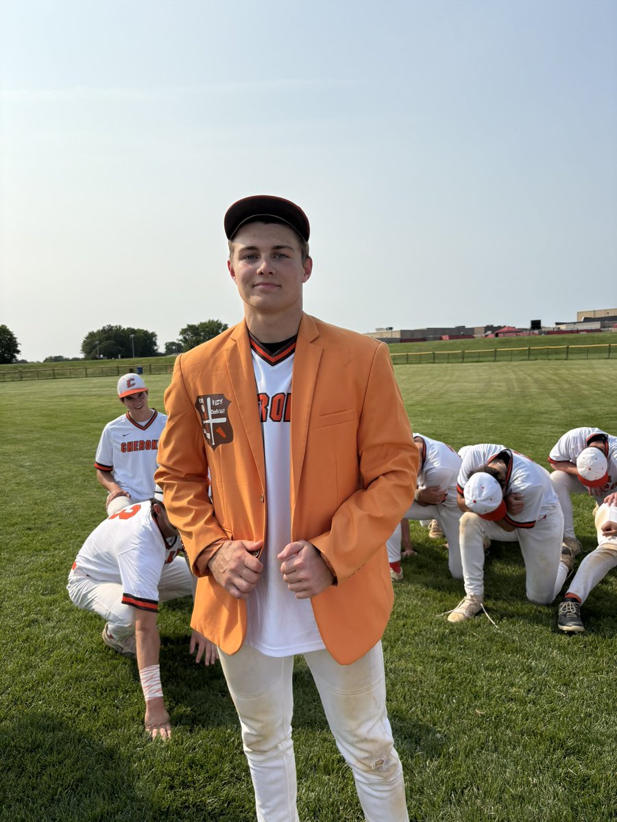 Chiefsstylebaseball (@chiefsstylebas1) on Twitter photo Jason Brown wears the jacket as Master of the Game. Jason started our scoring with a 3 run HR in B1. He also added a 1B and an RBI BB later in the game. Keep hitting the ball hard and it will fall! <a href="/Cherokee_HS/">Always_a_Chief</a> #FTBFTC Jason Brown wears the jacket as Master of the Game. Jason started our scoring with a 3 run HR in B1. He also added a 1B and an RBI BB later in the game. Keep hitting the ball hard and it will fall! <a href="/Cherokee_HS/">Always_a_Chief</a> #FTBFTC