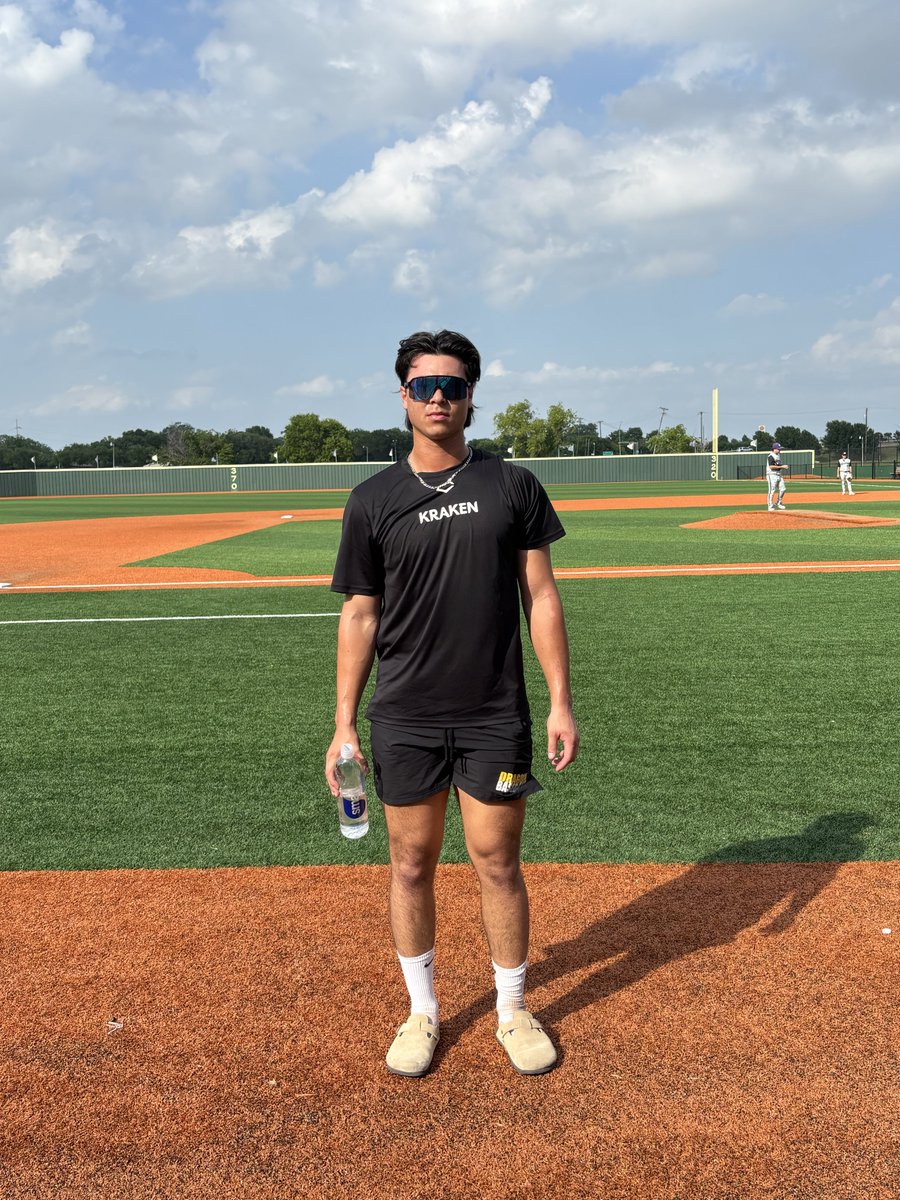 F: <a href="/LonestarKraken/">LonestarKrakenTX</a> 12, Dallas Tigers NE 18U Cecil 0
PoG: <a href="/EthanHo20061/">Ethan_Ho_2006</a> 2-2, 2 HR, 6 RBI 2R