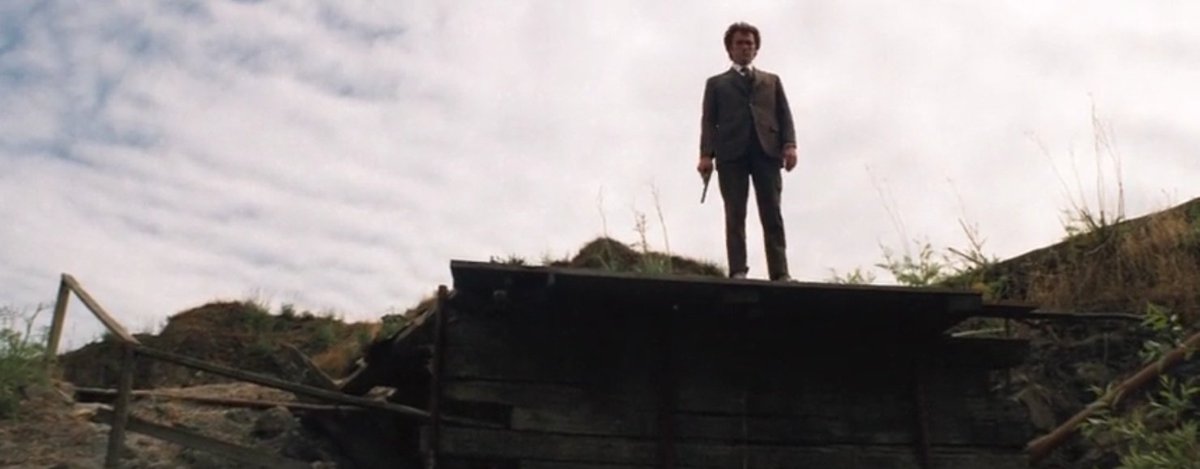 cronencrash's tweet photo. dirty harry  —  by don siegel, 1971 https://t.co/8Gpu5mkjsu