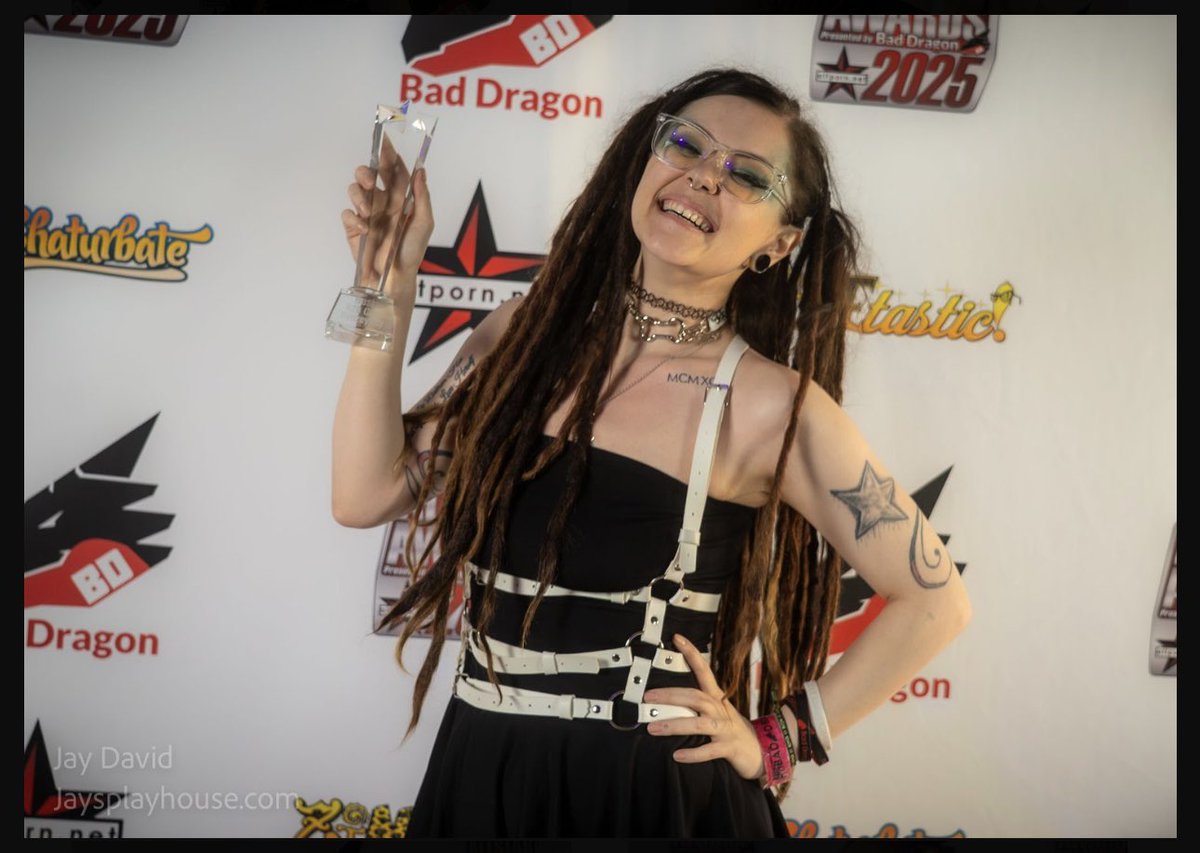 Lil Blue Dream Got Her First Award🩵🫶