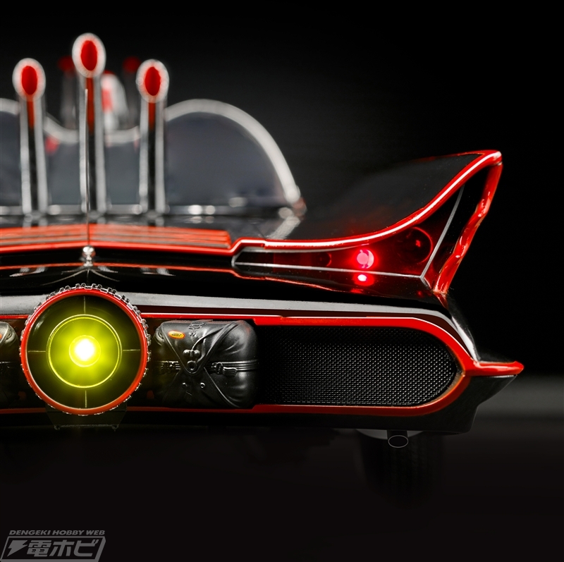 昨日の話題】『#バットマン』初代実写TVシリーズに登場する名車を