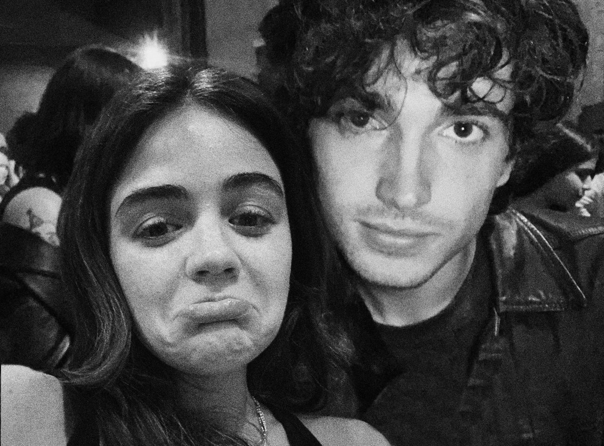 soulchapstick's tweet image. ⋆˚࿔                        ❤️⭐️

 𝑑𝑖𝑜 𝑑𝑖𝑟𝑒𝑐𝑡𝑜 𝑎 𝑚𝑖 𝑐𝑜𝑟𝑎𝑧𝑜𝑛 𝑢𝑛 𝑝𝑜𝑐𝑜 𝑖𝑔𝑛𝑜𝑟𝑎𝑛𝑡𝑒 𝑝𝑒𝑟𝑜 𝑡𝑜𝑑𝑜𝑠 𝑑𝑖𝑐𝑒𝑛 𝑞𝑢𝑒 𝑒𝑙 𝑙𝑎𝑟𝑎 𝑠𝑖𝑒𝑚𝑝𝑟𝑒 𝑒𝑠 𝑢𝑛 𝑙𝑢𝑔𝑎𝑟 𝑑𝑜𝑛𝑑𝑒 𝑡𝑢 𝑦 𝑦𝑜 𝑓𝑢𝑖𝑚𝑜𝑎 𝑐𝑟𝑒𝑎𝑑𝑜𝑠