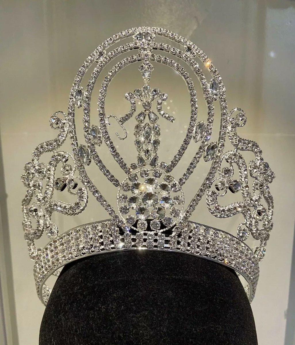 chng.it/mGpHDTVYNp 
We demand fairness, transparency, and integrity in Miss USA! The competition MUST uphold its legacy—no more corporate exploitation. Join the fight to restore true inclusivity and equal representation for all women!
#FairCompetition #JusticeForContestants