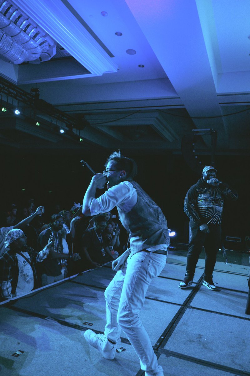 some shots from <a href="/animeraptakeovr/">Anime Rap Takeover</a> / <a href="/MomoCon/">MomoCon</a>