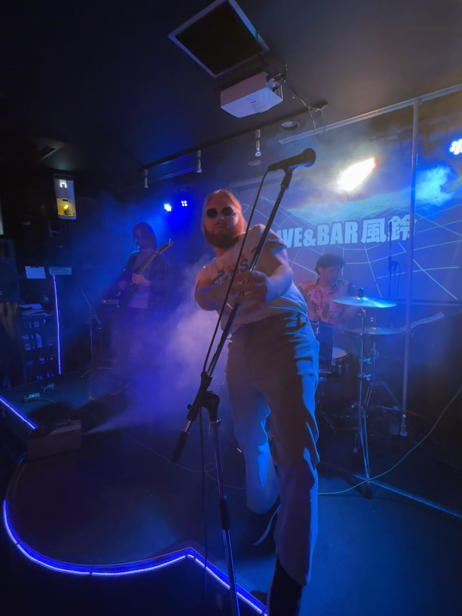 yuki_178_duran's tweet image. 2025.06.01 
DURAN + Bongfather🇺🇸
SPLIT TOUR 2025
横浜 風鈴
#duran
#shiho
#masae
#bongfather