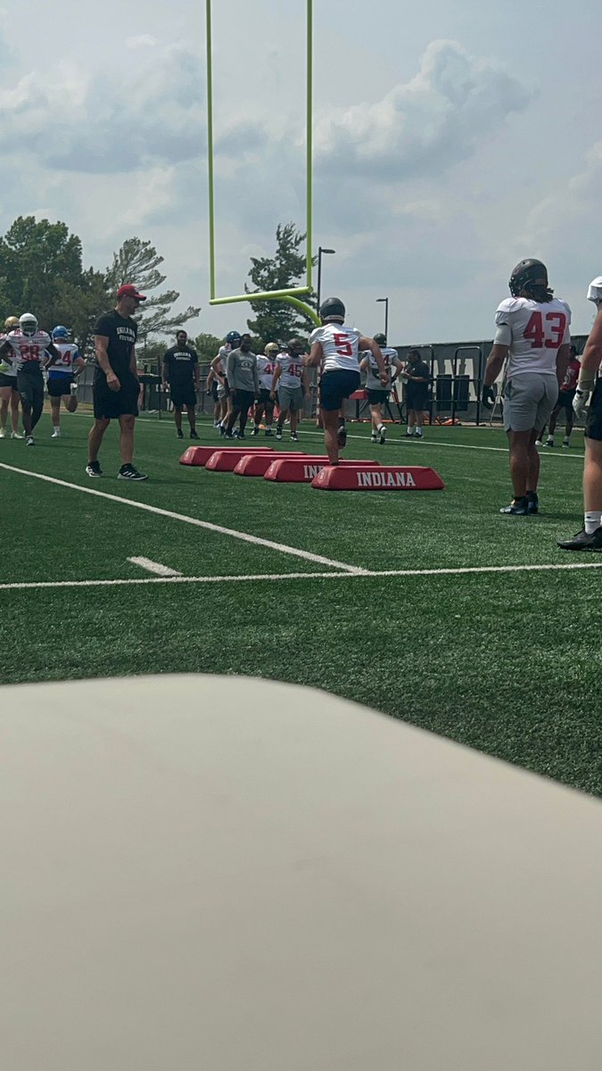 jjdwyer_91's tweet image. Had an amazing time at Indiana University Camp. Thanks @Coach_B10 @CoachNickSharp @davidguck3 @Coach_BHaines @coach_buddha @Coach_PatKuntz @JSrofe