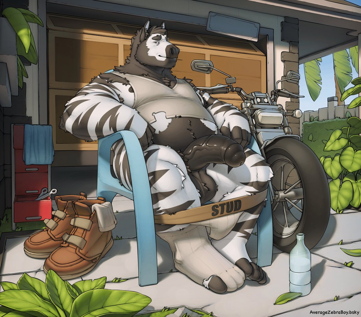 Gray saw you peeking over the fence and wants you to come get a closer look 🍆💦