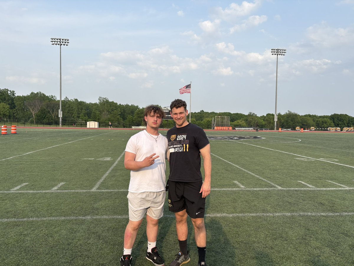 julien zehel (@julienzehelfb) on Twitter photo Had a amazing visit today and got to watch the <a href="/OUFBrecruiting/">Oakland University Football Recruiting</a> practice
Thank you <a href="/jacobsbrett/">Brett Jacobs</a> For the amazing visit I had a great time! Had a amazing visit today and got to watch the <a href="/OUFBrecruiting/">Oakland University Football Recruiting</a> practice
Thank you <a href="/jacobsbrett/">Brett Jacobs</a> For the amazing visit I had a great time!