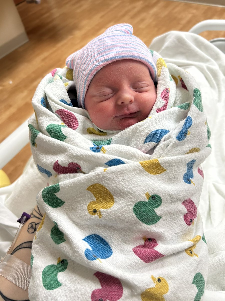 6/2/25 at 11:46am Madilynn Joy made her debut into the world. She is already so loved, especially by her big sister. #girldad