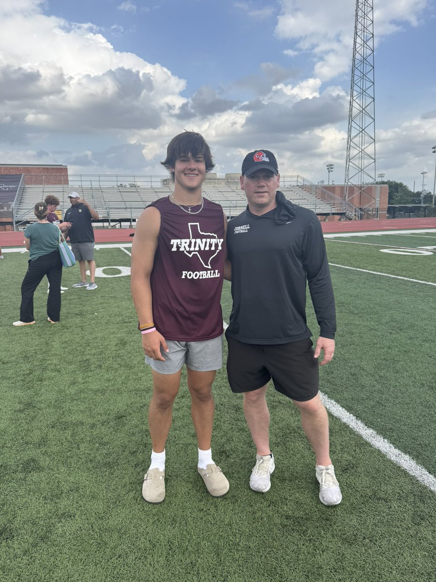 Holston Dennard (@holston_dennard) on Twitter photo Had a Great camp at Trinity Universtity!!
Thank you <a href="/CoachJimJackson/">Jim Jackson</a> and <a href="/DanSwanstrom/">Dan Swanstrom</a> for talking with me after, I look forward to talking with yall! Had a Great camp at Trinity Universtity!!
Thank you <a href="/CoachJimJackson/">Jim Jackson</a> and <a href="/DanSwanstrom/">Dan Swanstrom</a> for talking with me after, I look forward to talking with yall!
