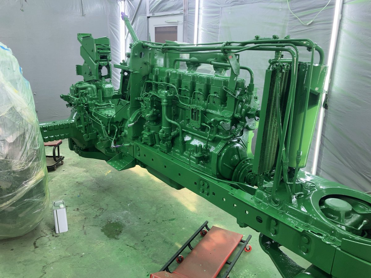 jev4320's tweet image. Chassis painted today, And they all said….. Amen.