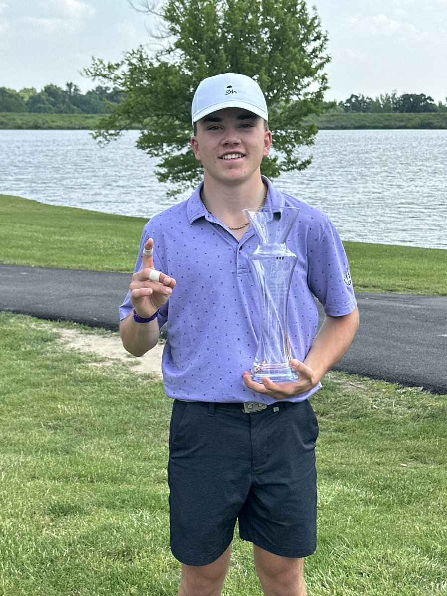 North Warriors AD (@northwarriorsad) on Twitter photo Winner!
Congrats to junior Clark McGeorge for being a Junior World Championship qualifier at Shaker Run GC.
Clark posted a +2, 2-day total (72-74) to best the field by 2-strokes. Next stop is Torrey Pines for the Junior World Championship in July!!
<a href="/WNHSBoysGolf/">Westerville North Boys Golf</a>
#ALLN ⛳️ Winner!
Congrats to junior Clark McGeorge for being a Junior World Championship qualifier at Shaker Run GC.
Clark posted a +2, 2-day total (72-74) to best the field by 2-strokes. Next stop is Torrey Pines for the Junior World Championship in July!!
<a href="/WNHSBoysGolf/">Westerville North Boys Golf</a>
#ALLN ⛳️