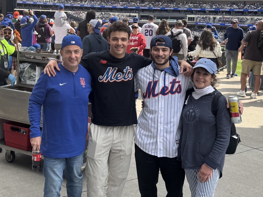 Mike DeRosa tweet media