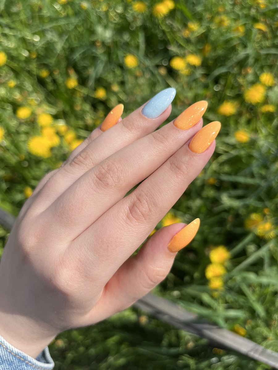 ArtyDemon's tweet image. Stella nails~