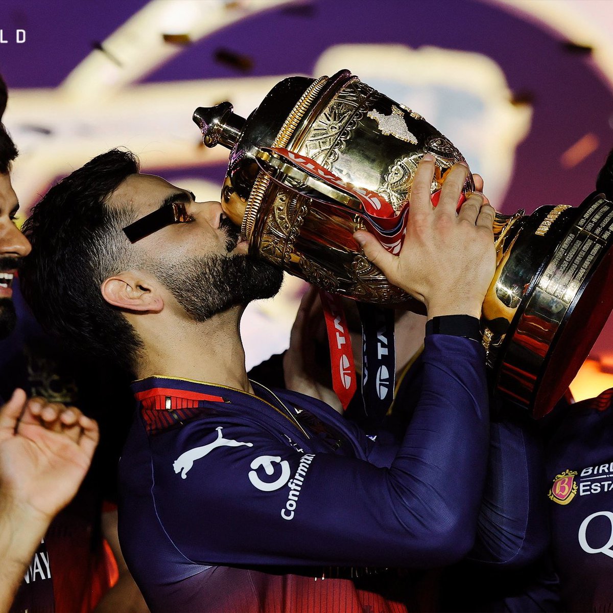 Re0Stan's tweet image. 03/06/2025
Easily the best day of life yet, and I won't ever forget this feeling. It's nothing short of a blessing!
This team is special and this bond is magical. We believed in them and made us proud!
Thank you @RCBTweets