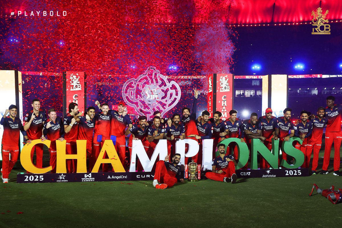 Re0Stan's tweet image. 03/06/2025
Easily the best day of life yet, and I won't ever forget this feeling. It's nothing short of a blessing!
This team is special and this bond is magical. We believed in them and made us proud!
Thank you @RCBTweets