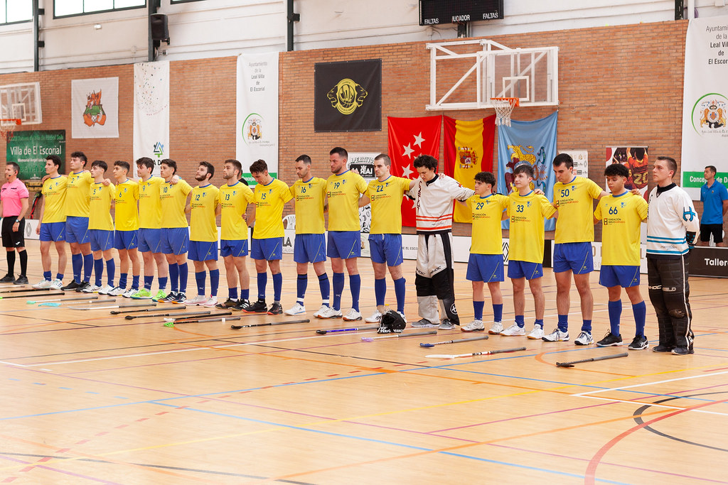 AEUF FLOORBALL ESPAÑA (@aeufspain) on Twitter photo FINAL LIGA ORO: Victoria del <a href="/floorball_Lega/">Floorball Leganés</a> Enhorabuena! y muchas gracias a el Lega y a el <a href="/CDEElValle/">C.D.E. El Valle</a> por el excelente partido y #FairFloorball #floorball #floorballespaña <a href="/IFF_Floorball/">IFF</a> <a href="/PacoPastelAmets/">Paco Pastel</a> <a href="/AperitivoLaReal/">AperitivosLaReal</a> <a href="/TodoFloorball/">todofloorball</a>
<a href="/SegurosDvs/">David Vives Salvador</a> <a href="/EscorialRenault/">Renault Escorial - Talleres Escorial, S.L</a> <a href="/deportegob/">CSD</a> FINAL LIGA ORO: Victoria del <a href="/floorball_Lega/">Floorball Leganés</a> Enhorabuena! y muchas gracias a el Lega y a el <a href="/CDEElValle/">C.D.E. El Valle</a> por el excelente partido y #FairFloorball #floorball #floorballespaña <a href="/IFF_Floorball/">IFF</a> <a href="/PacoPastelAmets/">Paco Pastel</a> <a href="/AperitivoLaReal/">AperitivosLaReal</a> <a href="/TodoFloorball/">todofloorball</a>
<a href="/SegurosDvs/">David Vives Salvador</a> <a href="/EscorialRenault/">Renault Escorial - Talleres Escorial, S.L</a> <a href="/deportegob/">CSD</a>