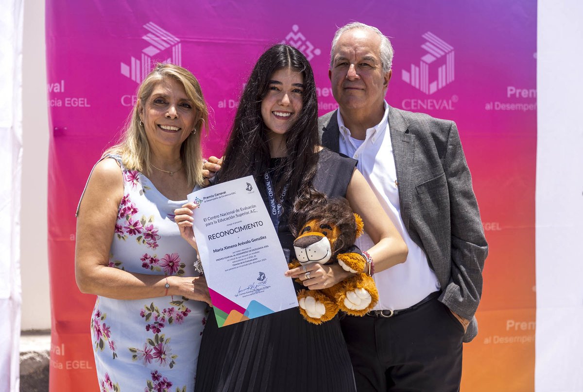 #SomosAnáhuac 102 alumnos y egresados de la Universidad Anáhuac México fueron reconocidos con el Premio Ceneval al Desempeño de Excelencia-EGEL por sus resultados sobresalientes a nivel nacional. 🦁🙌
#LiderazgoAnáhuacEnExcelenciaAcadémica 
Mira aquí: bit.ly/3HqP4da