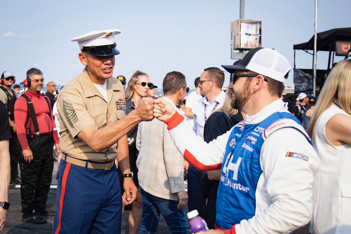 USMCSgtMaj's tweet image. What a fantastic experience to take part in #MarineWeekNashville, where the @USMC is showcasing 250 years of excellence, legacy, and tradition to the local #community.
#Marines250 #USMC250 #Nashville