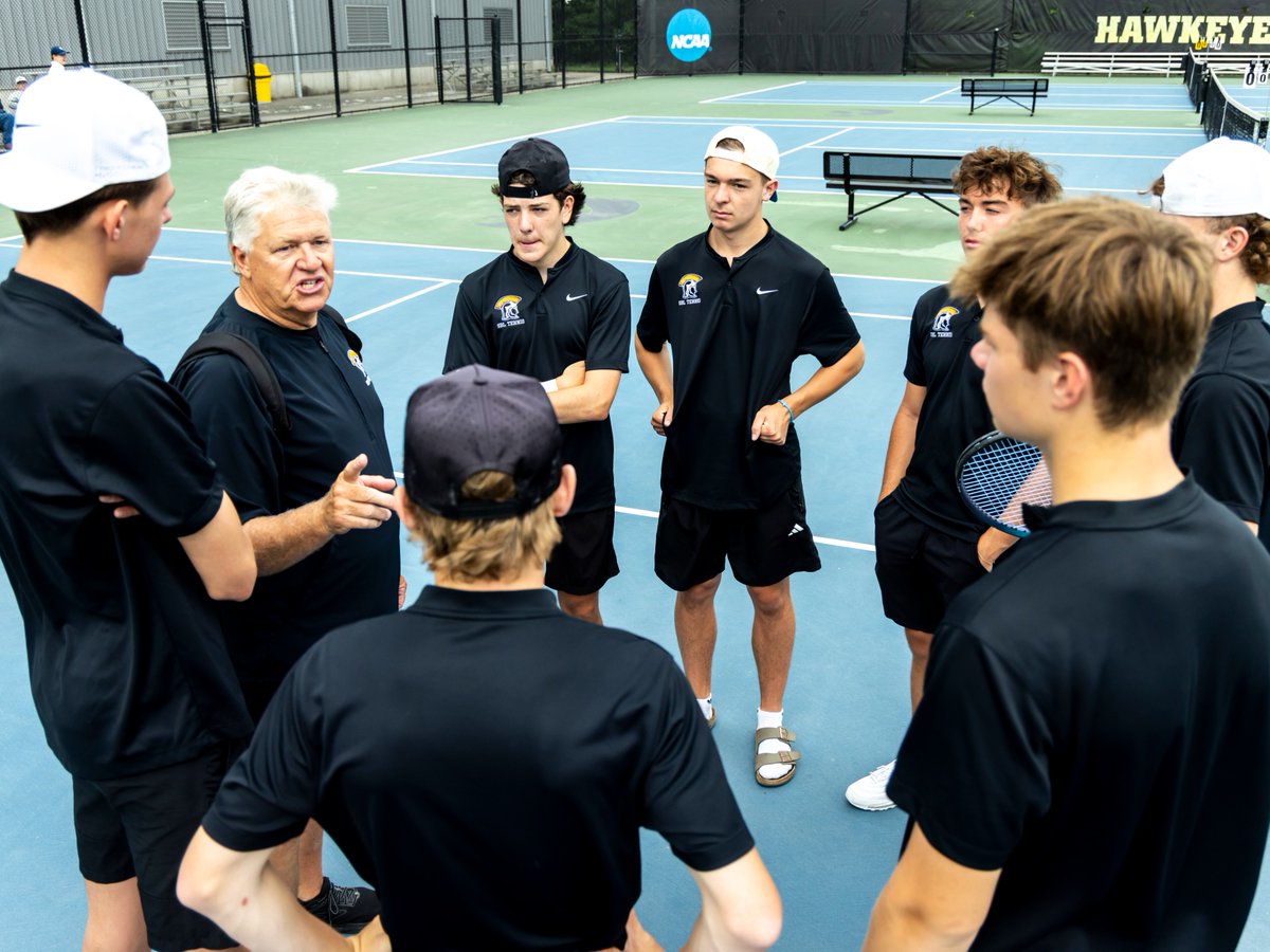 There is nothing more impactful than wise words from your coach before playing in the state tournament😌 #wegotnext 
<a href="/IHSAA/">IHSAA</a>