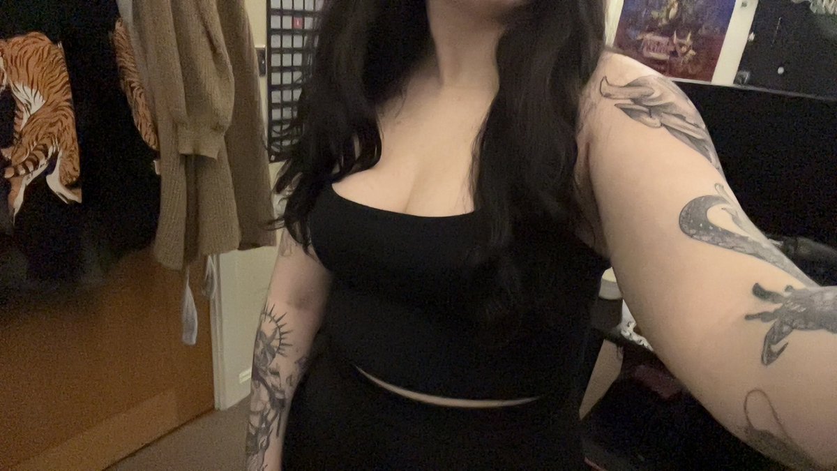 i am 14yo me's emo dream 🥴
