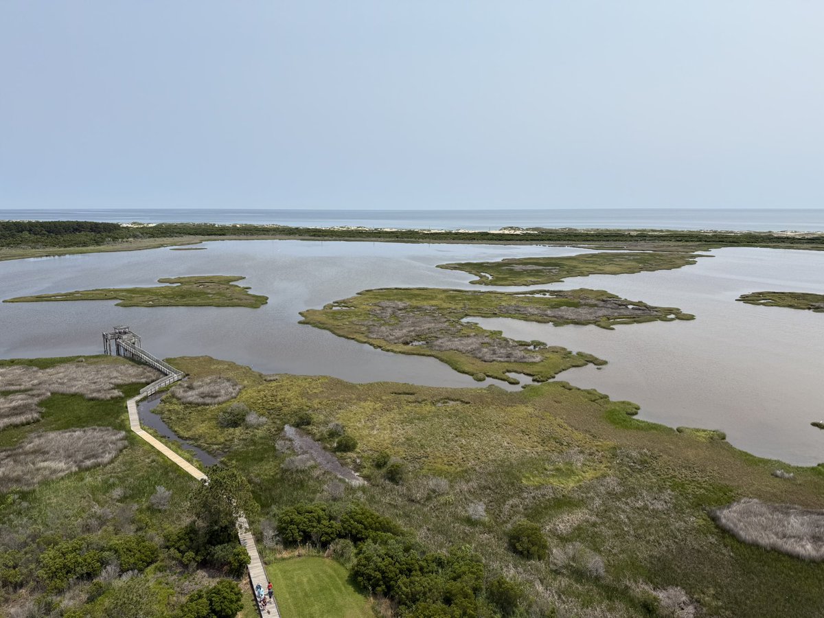That's a big fuckin thing
the view up there is pretty cool too tbh
