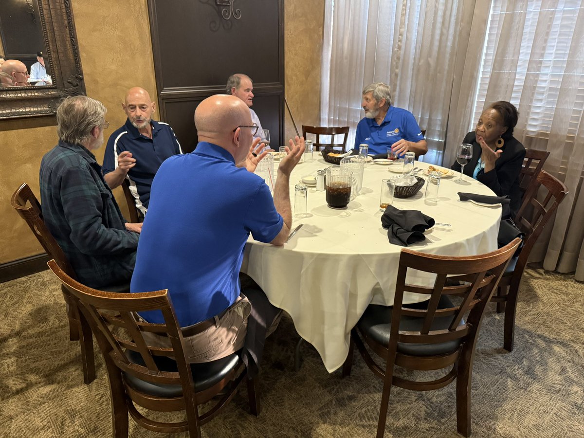 A big THANK YOU to everyone who made the Rotary District 7210 Region 4 Fellowship Mixer a success! It was a wonderful evening filled with connection and community spirit.