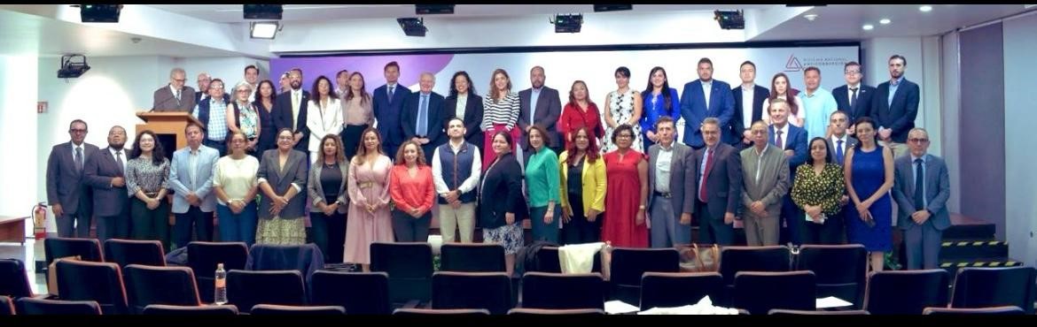 📌El #SEATabasco participó en el evento "El Sistema Nacional Anticorrupción a 10 años de su reforma constitucional: retos y perspectivas". Un espacio para fortalecer y redirigir los objetivos del Sistema Nacional Anticorrupción. Conoce más 👉 bit.ly/3ZCztO7
#SEATabasco