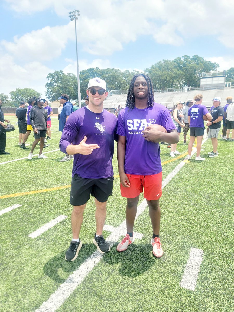 Jaylin (JHawk) Hawkins #2 (@jaylinhawkins02) on Twitter photo Had a good time at the <a href="/SFA_Football/">Lumberjack Football</a> football camp this morning. It was great meeting <a href="/coachkreutzmann/">Coach EJ Kreutzmann</a> <a href="/E_Edwards49/">Eric Edwards</a> <a href="/HeritageFtball/">Heritage Football</a> <a href="/CoachTeddie/">Thomas Eddlemon M. Ed</a> <a href="/JMitchQB9/">CoachMitchellQBs</a> <a href="/coachbcrouse/">Blaine Crouse</a> <a href="/drobalwayzopen/">David Robinson</a> <a href="/QBHitList/">QBHitList.com</a> <a href="/QBUniverseQBU/">QBUniverse</a> <a href="/TXTopTalent/">TX TOP TALENT</a> Had a good time at the <a href="/SFA_Football/">Lumberjack Football</a> football camp this morning. It was great meeting <a href="/coachkreutzmann/">Coach EJ Kreutzmann</a> <a href="/E_Edwards49/">Eric Edwards</a> <a href="/HeritageFtball/">Heritage Football</a> <a href="/CoachTeddie/">Thomas Eddlemon M. Ed</a> <a href="/JMitchQB9/">CoachMitchellQBs</a> <a href="/coachbcrouse/">Blaine Crouse</a> <a href="/drobalwayzopen/">David Robinson</a> <a href="/QBHitList/">QBHitList.com</a> <a href="/QBUniverseQBU/">QBUniverse</a> <a href="/TXTopTalent/">TX TOP TALENT</a>