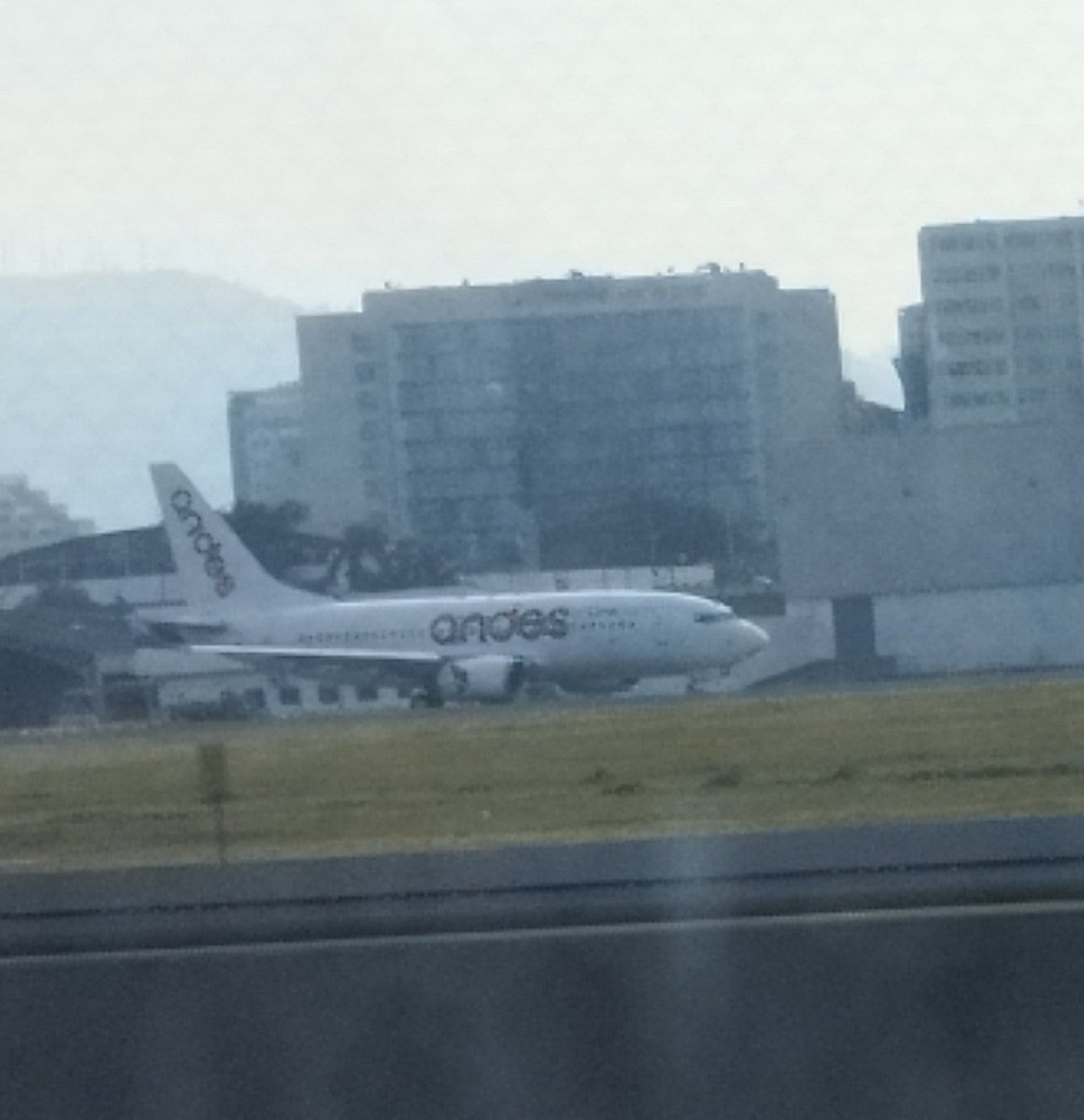 <a href="/carvacho_mora/">Joaquín Carvacho Mora</a> <a href="/AviacionGYE/">Aviación Guayaquil</a> <a href="/aviacion_al_dia/">Aviación al Día</a> <a href="/AviacionEcuador/">Aviación Ecuador</a> <a href="/SpottersArg/">Vuelos y Spotters ✈</a> No tenía la canon a la mano 😢