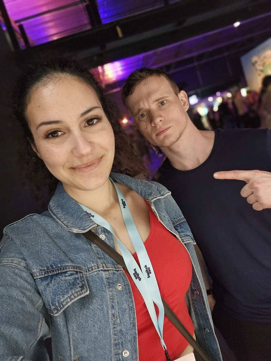 MiaAkaLia tweet media